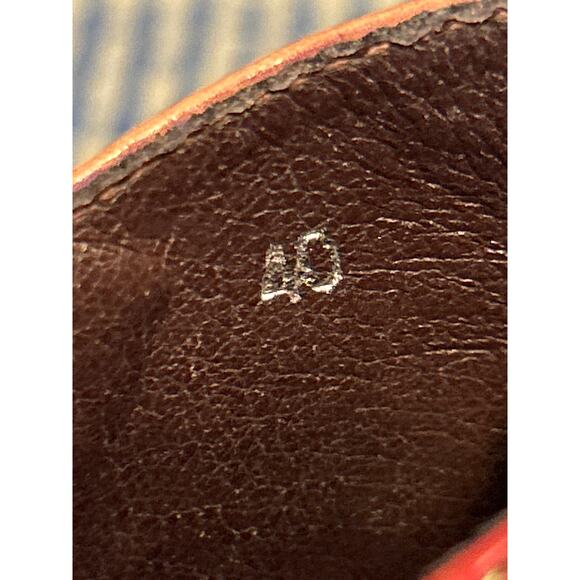 Artist Embossed Funky Leather Vintage Oxford Pumps - Picture 7 of 10